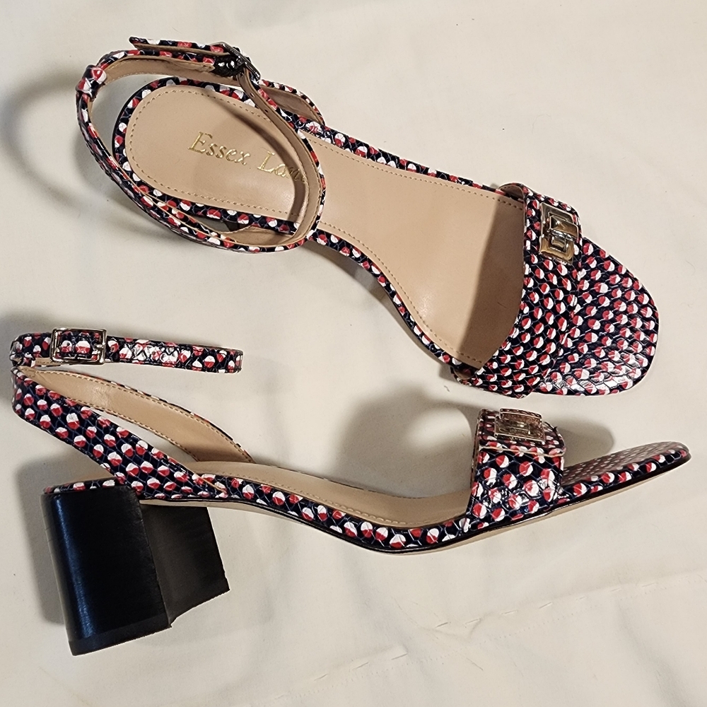 Essex Lane Red White & Blue strappy sandal Size 7.5